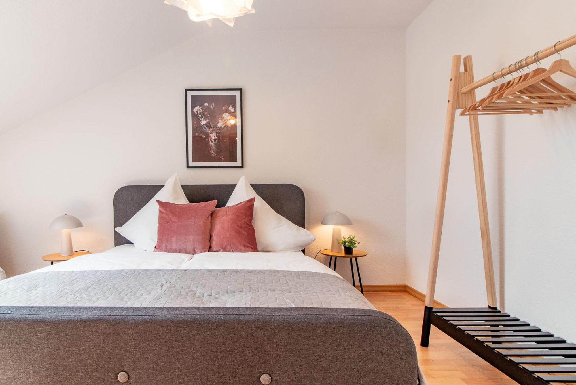Apartment Sternenhimmel I Aufzug I Stellplatz I Modern シュヴァルツェンベルク エクステリア 写真