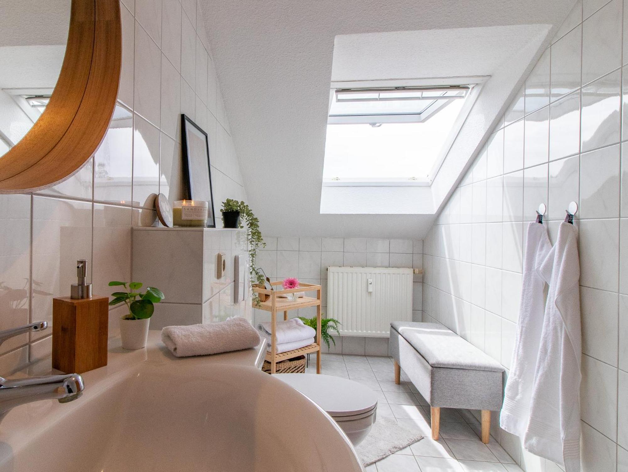 Apartment Sternenhimmel I Aufzug I Stellplatz I Modern シュヴァルツェンベルク エクステリア 写真